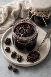 Mermelada de moras silvestres